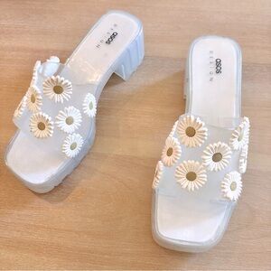 ASOS Design Clear Jelly Platform Sandals Daisy Accents **please see description